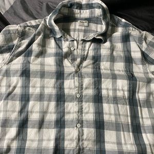 Hurley short sleeve button up shirt